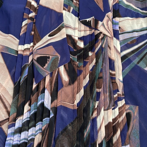 JENNIFER LOPEZ Gorgeous sheer patterned top Size M - Picture 3 of 5